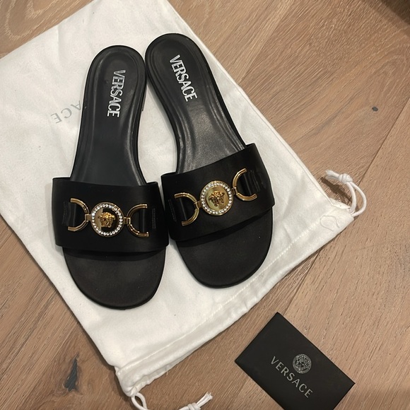 Medusa head mules - Picture 1 of 6